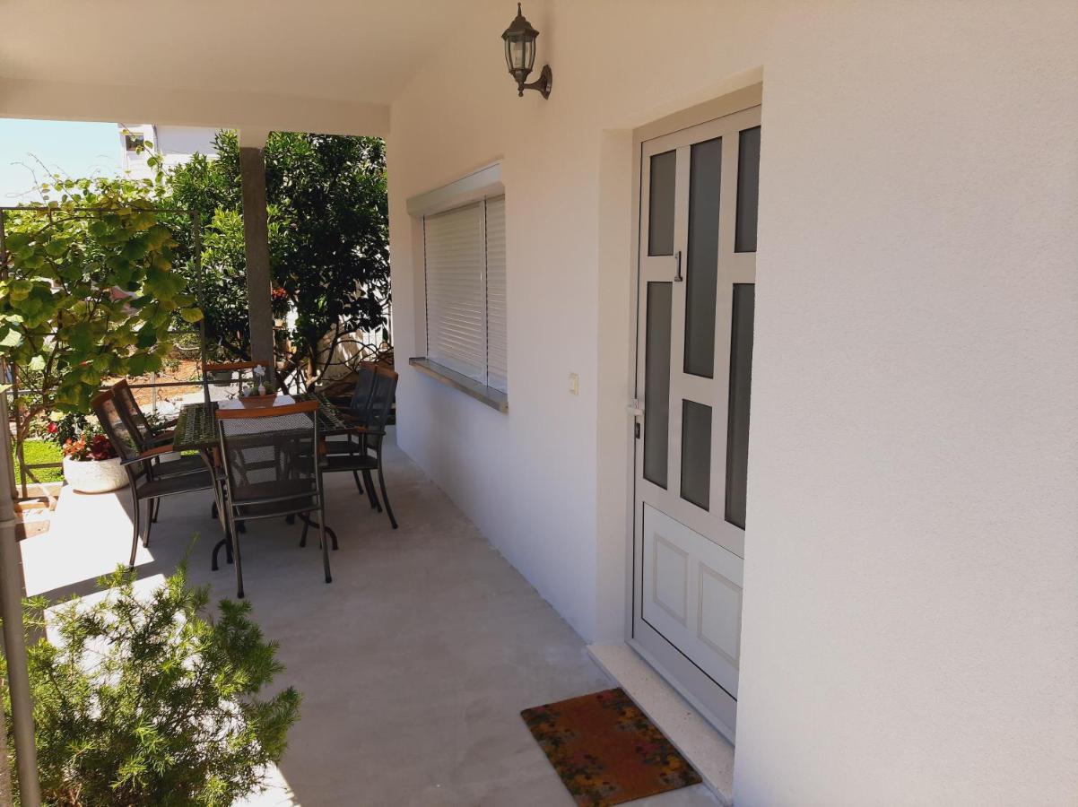 Apartment Luna Trogir Exterior foto