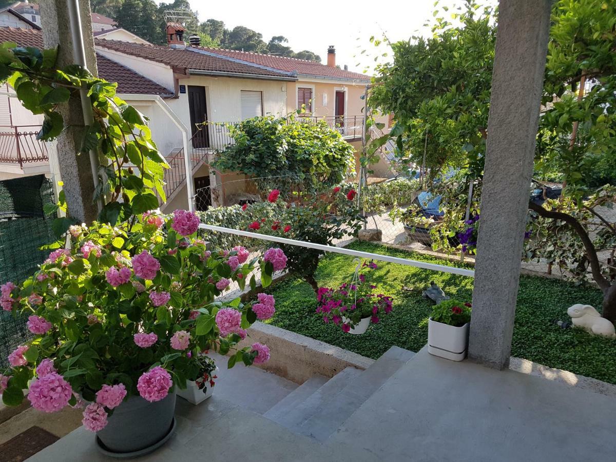 Apartment Luna Trogir Exterior foto